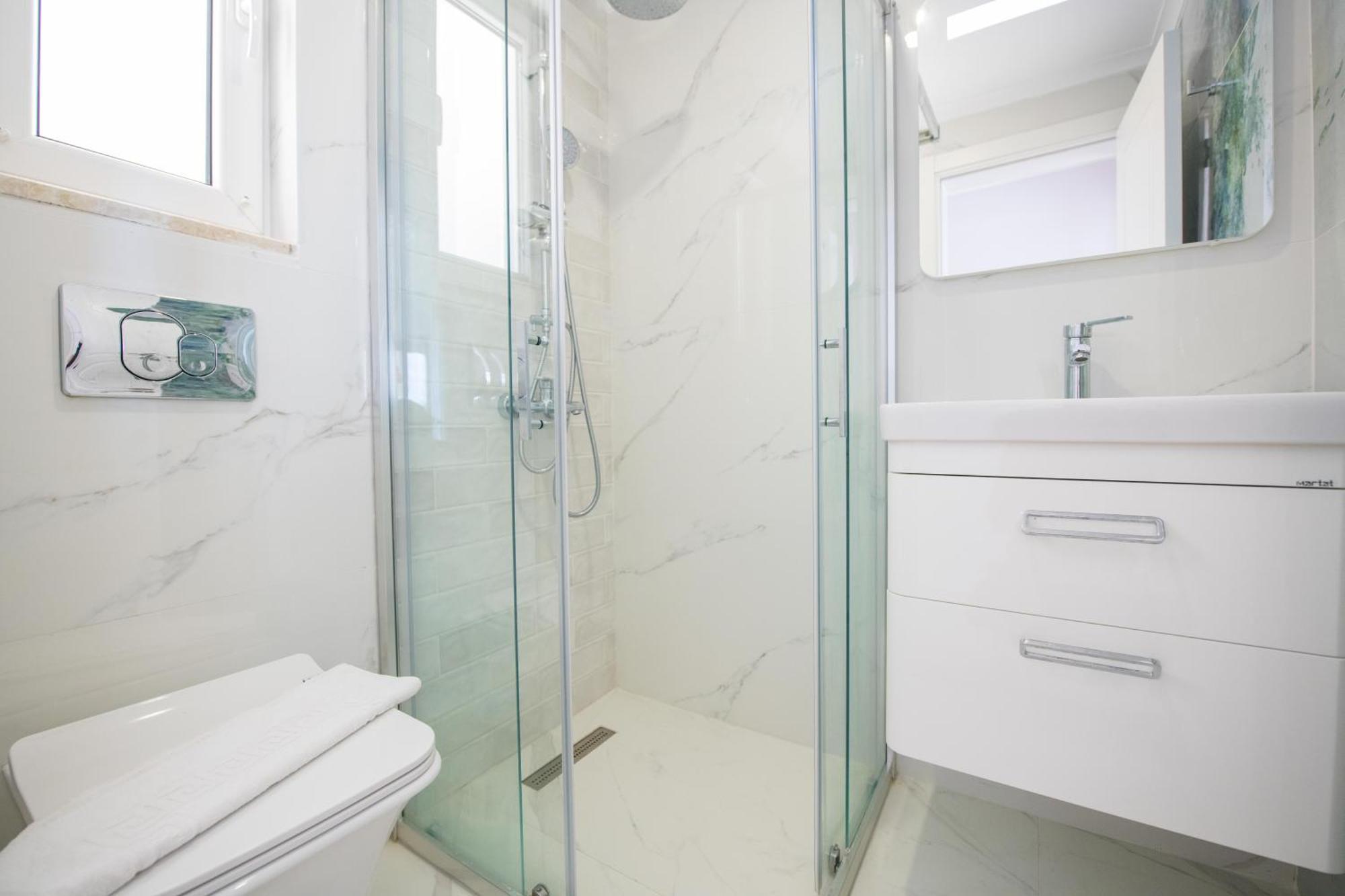 Beachfront White Villa With Private Swimming Pool 칼칸 외부 사진